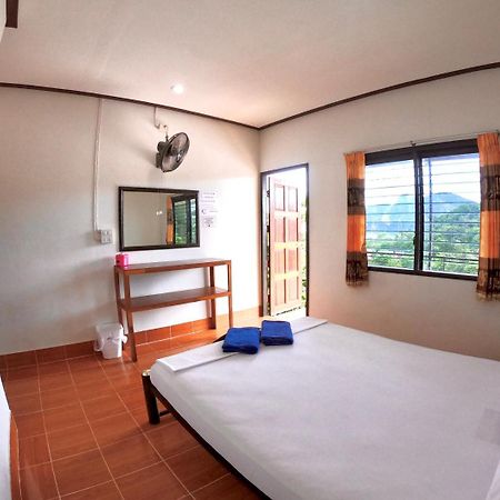 Tapear Resort Islas Phi Phi Exterior foto