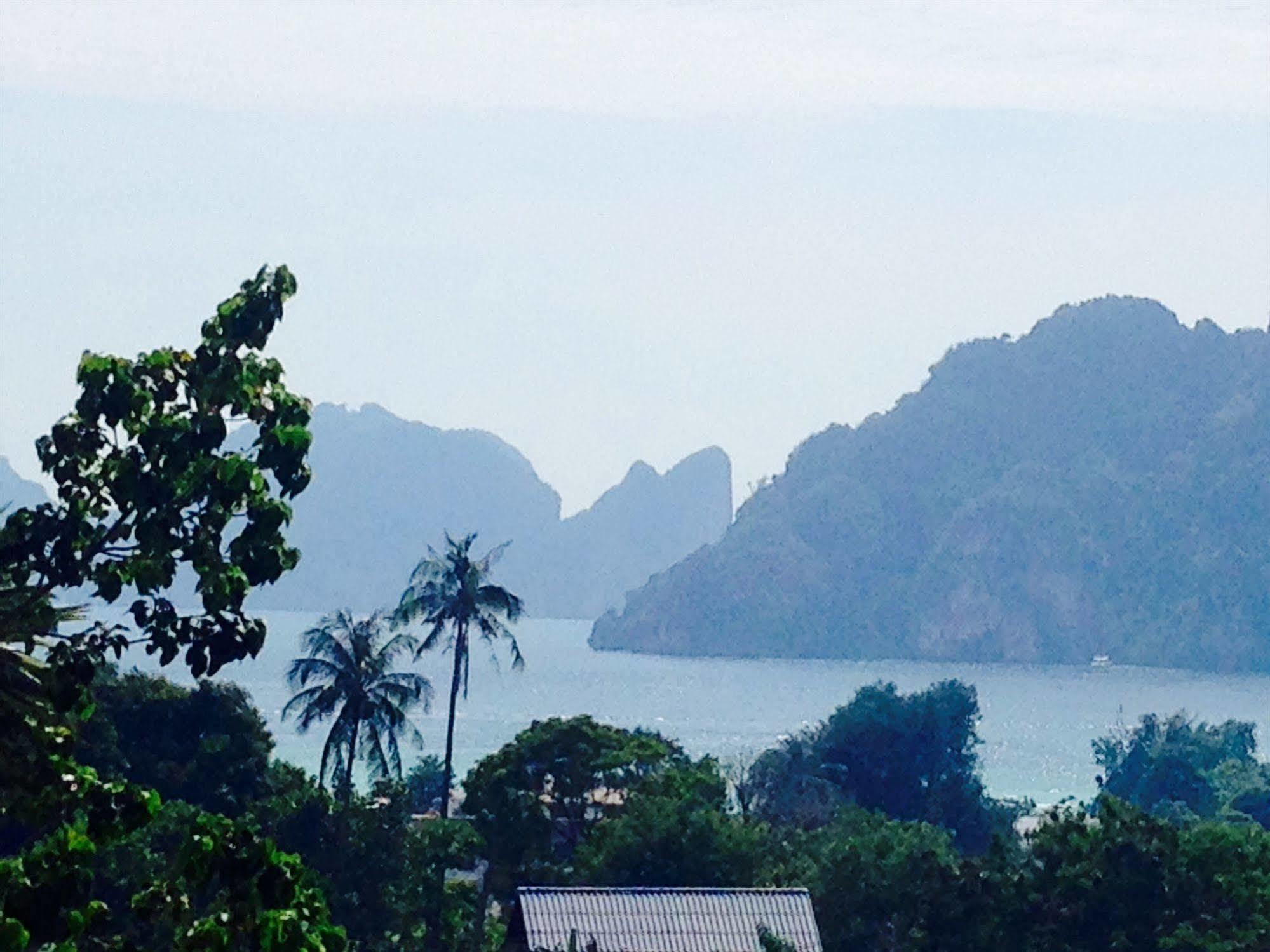 Tapear Resort Islas Phi Phi Exterior foto