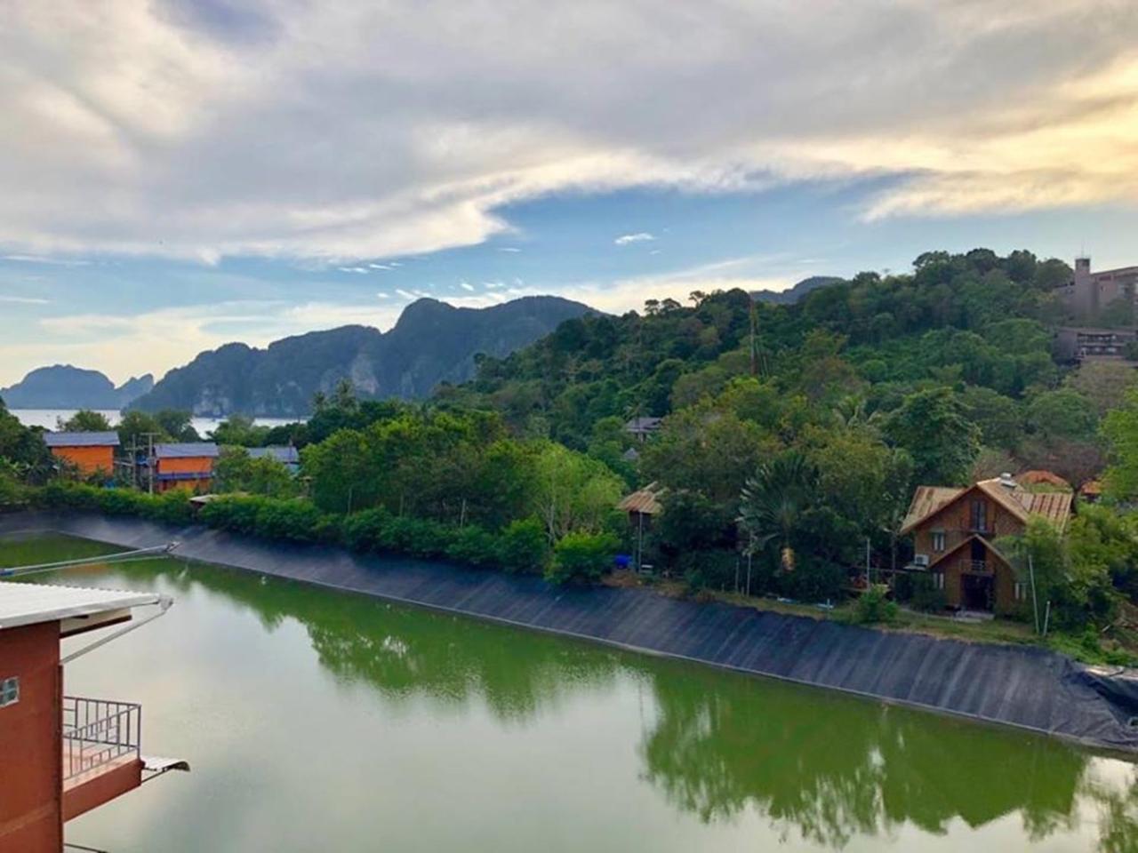 Tapear Resort Islas Phi Phi Exterior foto