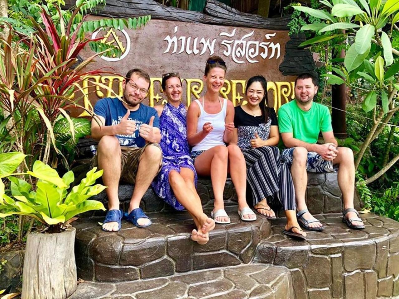 Tapear Resort Islas Phi Phi Exterior foto