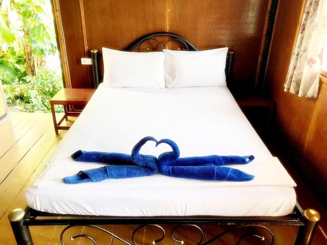 Tapear Resort Islas Phi Phi Exterior foto