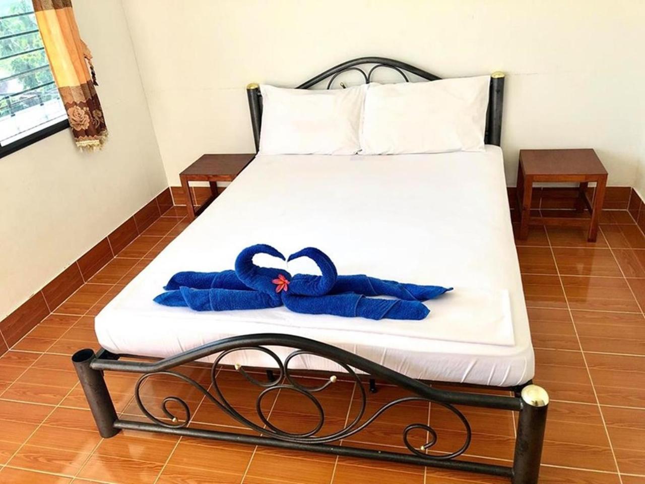 Tapear Resort Islas Phi Phi Exterior foto