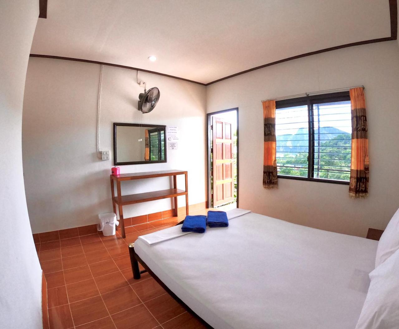 Tapear Resort Islas Phi Phi Exterior foto
