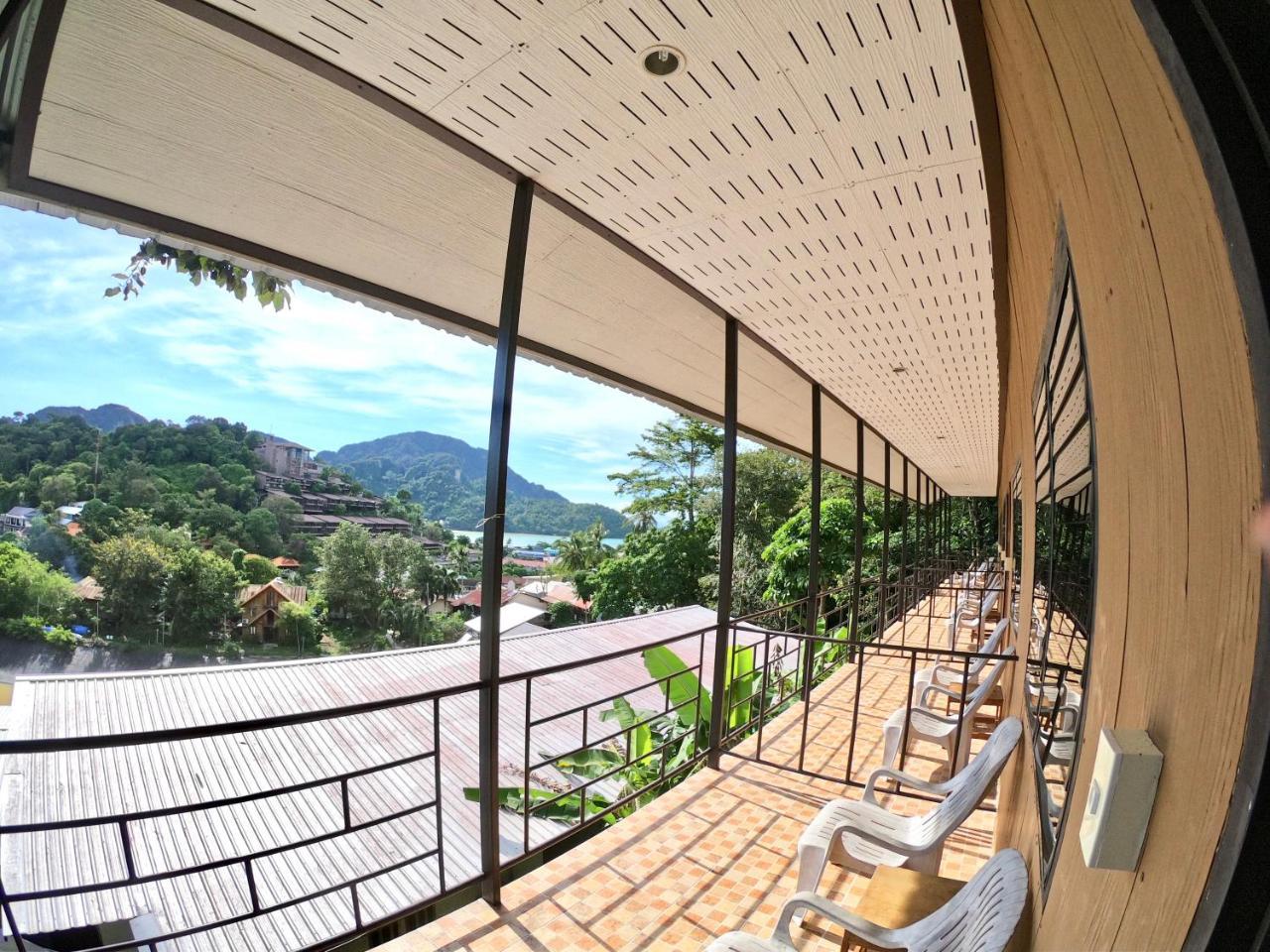 Tapear Resort Islas Phi Phi Exterior foto