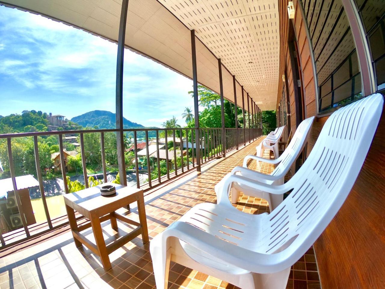 Tapear Resort Islas Phi Phi Exterior foto